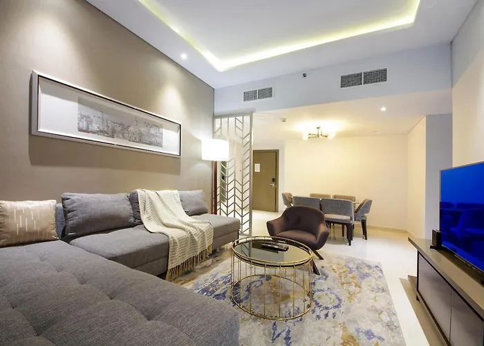 Exclusive 2Br Damac Prive With Balcony & Canal View