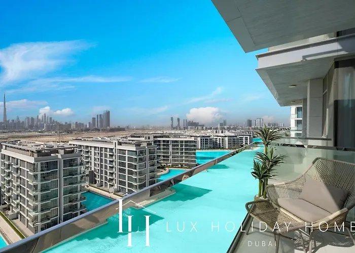 Lux The Burj Khalifa Lagoon View Suite 3