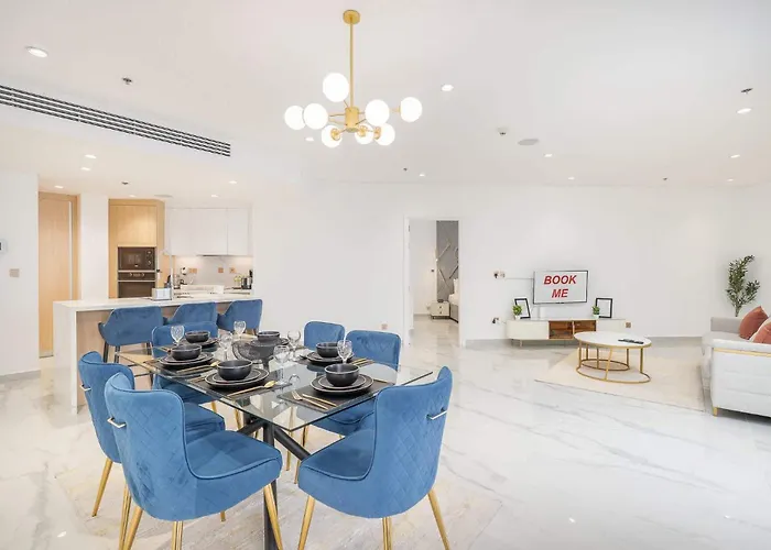 2 Bedroom With Beautiful Full Palm Waters Views