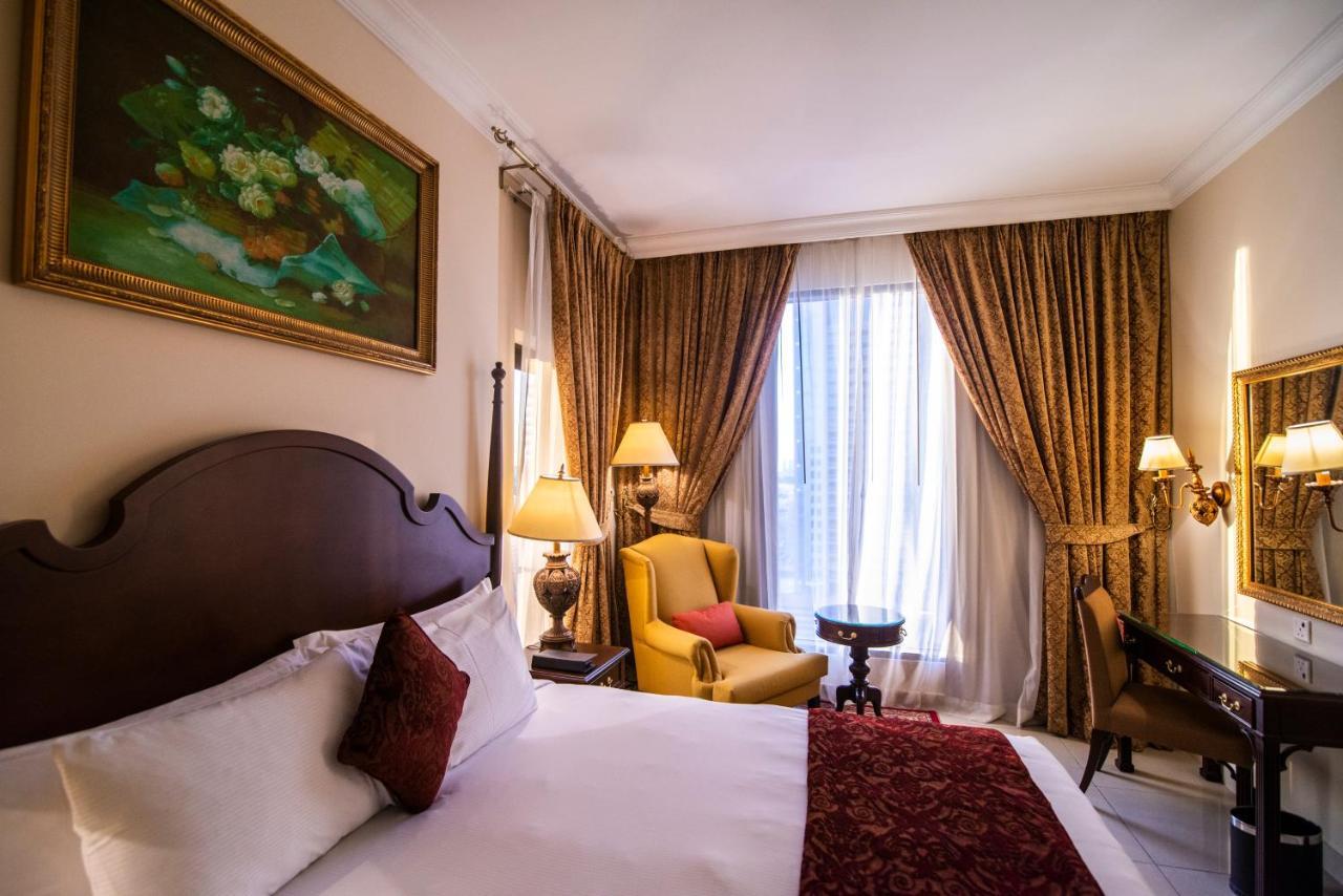 Mercure Barsha Heights Apartahotel Dubái