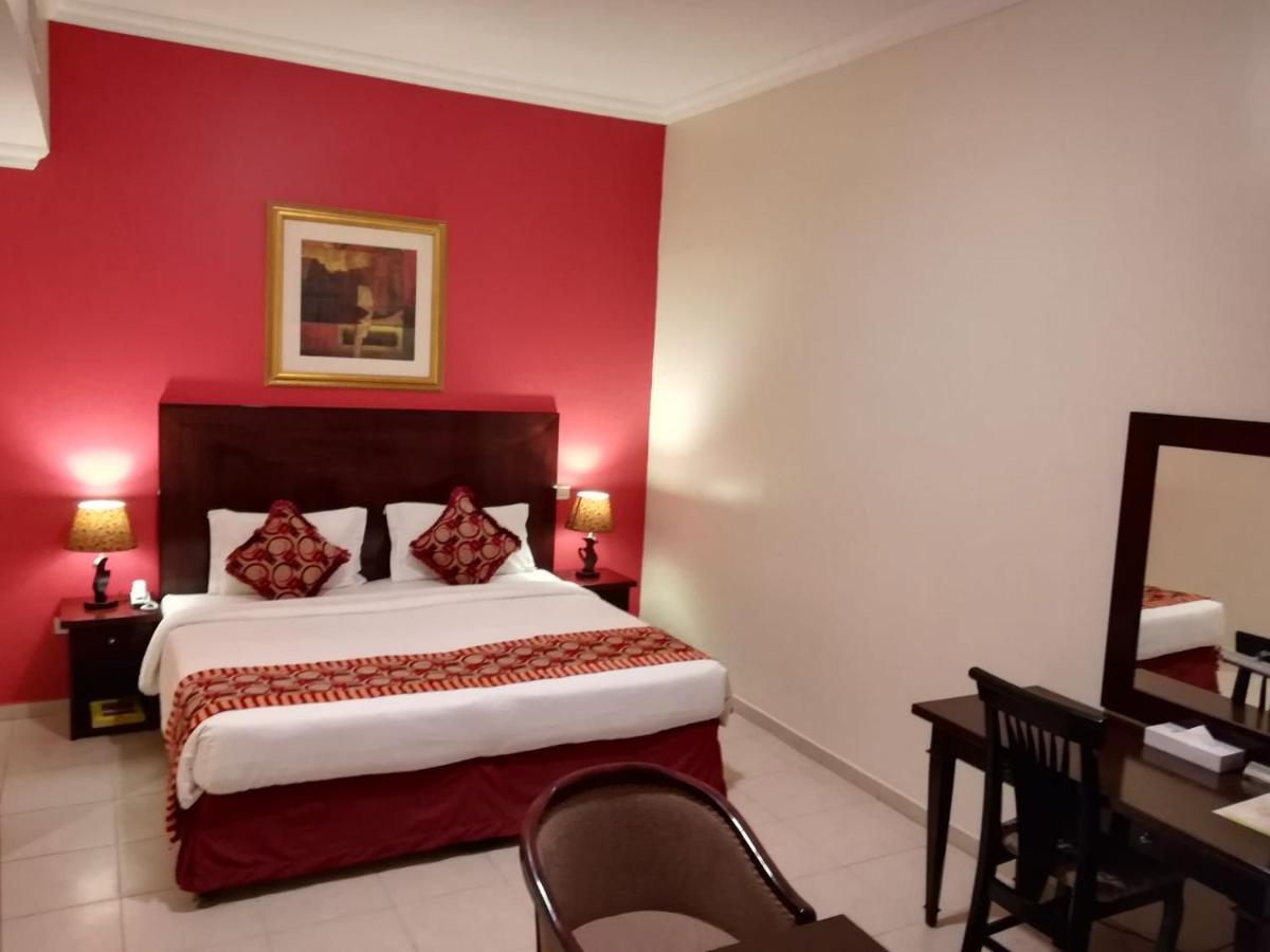 Icon Apartahotel