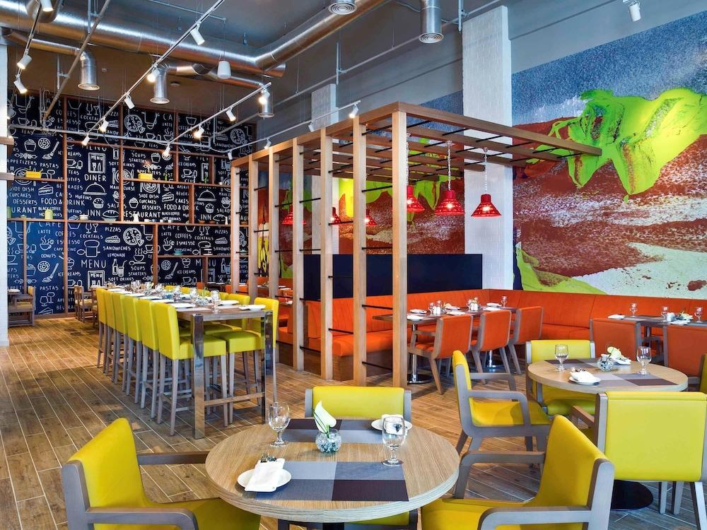 Hotel Ibis Styles Dragon Mart Dubái