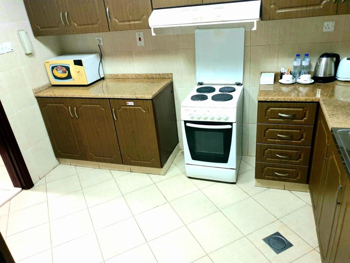 Apartahotel Fortune Classic Apartment, Airport ,near Dafza Metro Station