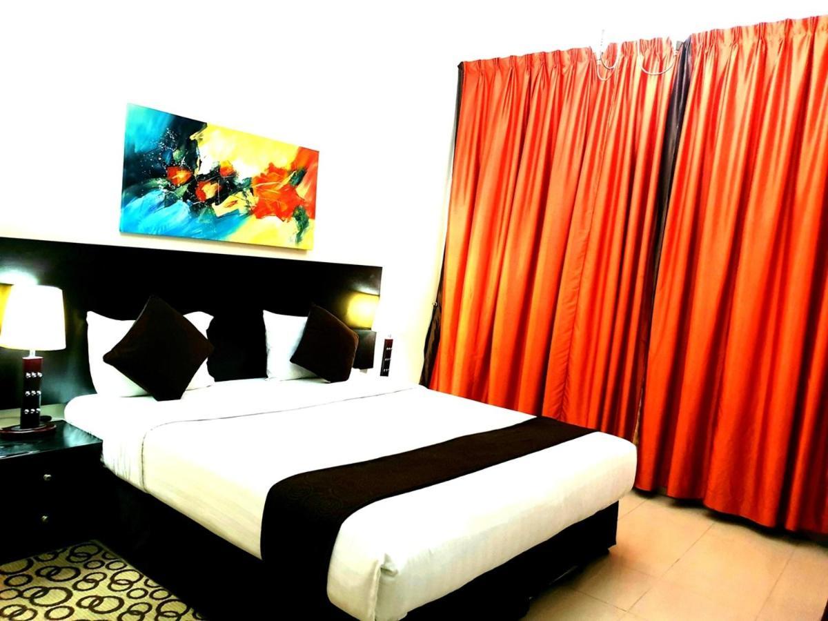 Fortune Classic Apartment, Airport ,near Dafza Metro Station Apartahotel Dubái