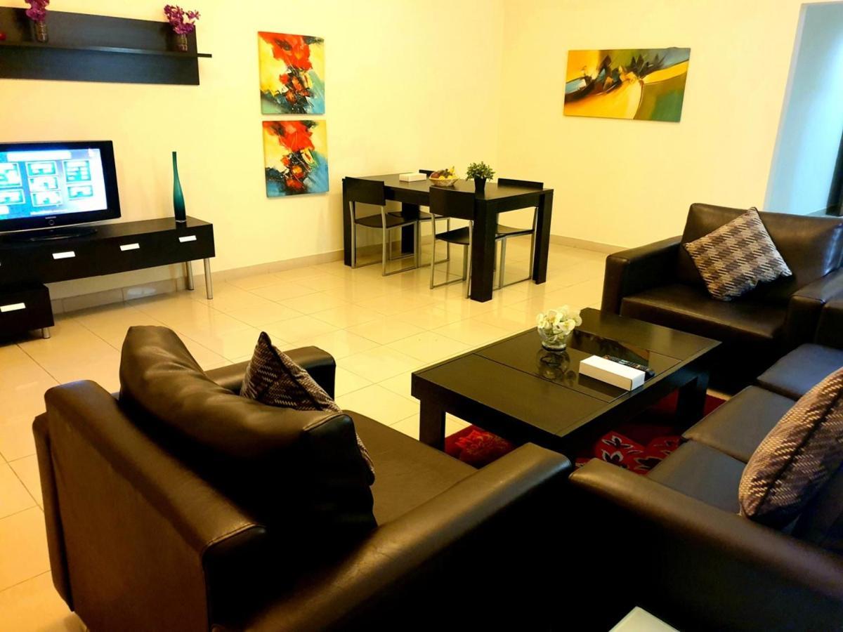 Fortune Classic Apartment, Airport ,near Dafza Metro Station Dubái