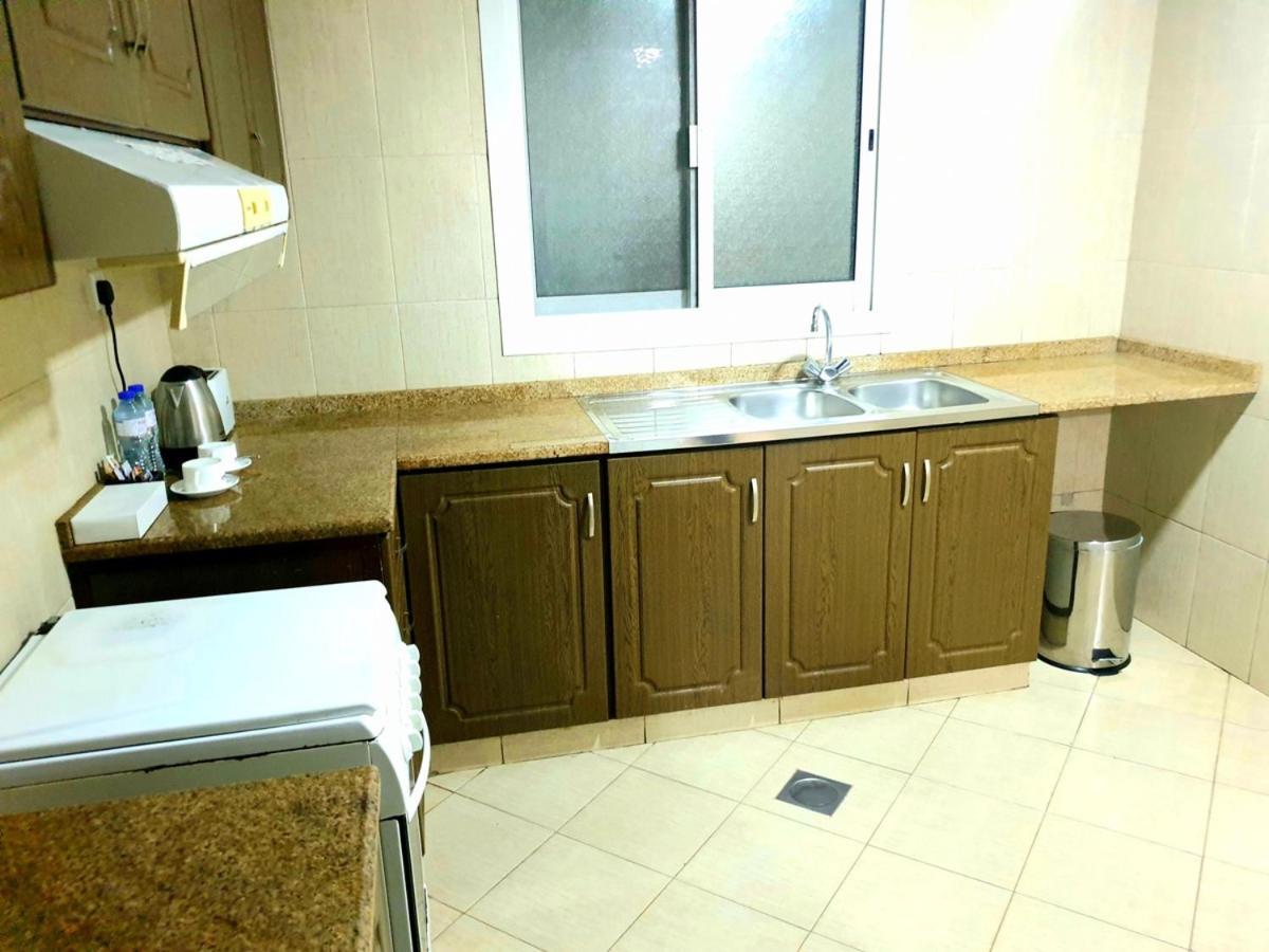 Fortune Classic Apartment, Airport ,near Dafza Metro Station Apartahotel 4*