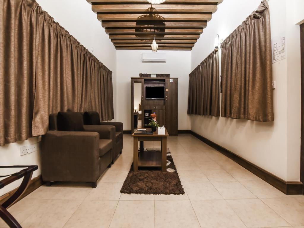 Capital O160 Lumbini Dream Garden Llc Hotel Dubaï