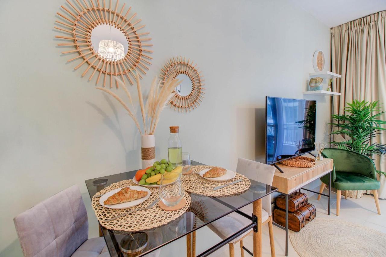 Durrani Homes - Luxurious Near Mall With Pool View * Dubái