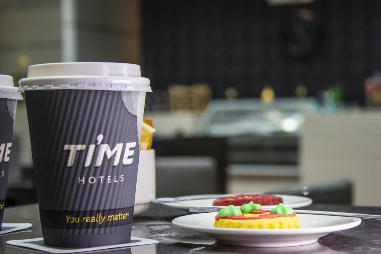 Hotell Time Grand Plaza Hotel, Airport