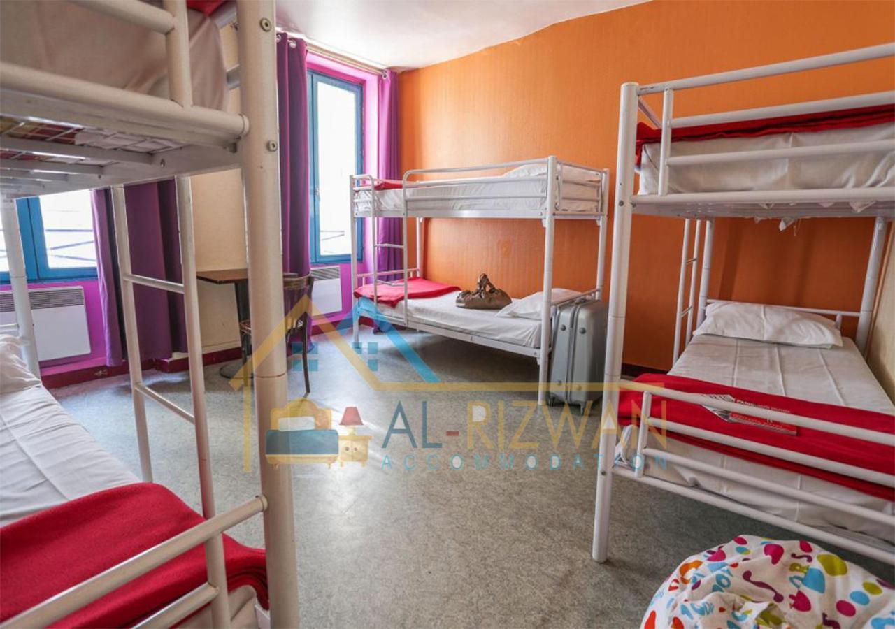 Al Rizwan Bed Space Hostal Dubái