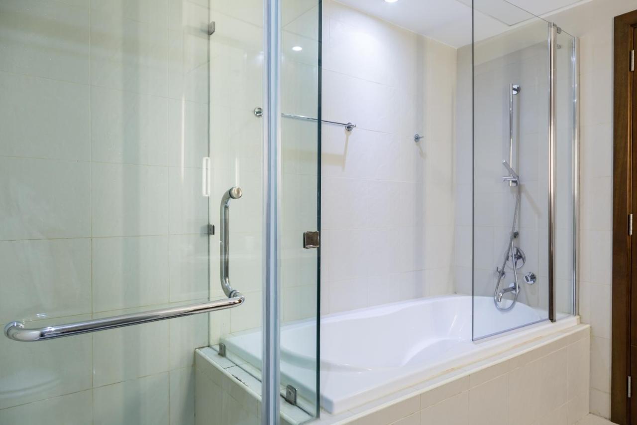 Appartamento Higuests - Luxury Apt With Balcony, Steps From Burj Khalifa
