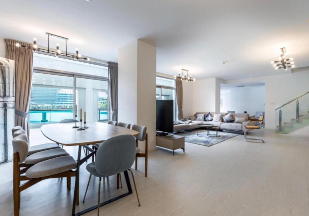 Fantastay Glamorous 3 Bdr Duplex Villa With Fountain Views In Downtown Dubai * Dubai