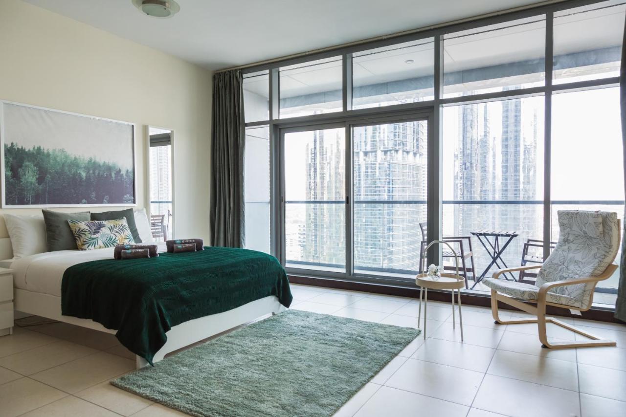 Higuests - Cozy Studio With Panoramic Views On The Lake Apartamento Dubái
