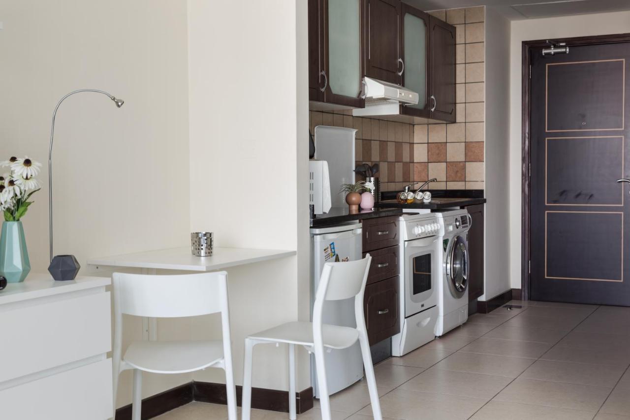 Higuests - Cozy Studio With Panoramic Views On The Lake Apartamento Dubái