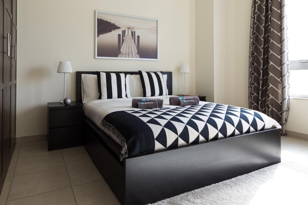 Apartamento Higuests - Charming Apt With Terrace Facing Burj Khalifa Dubái