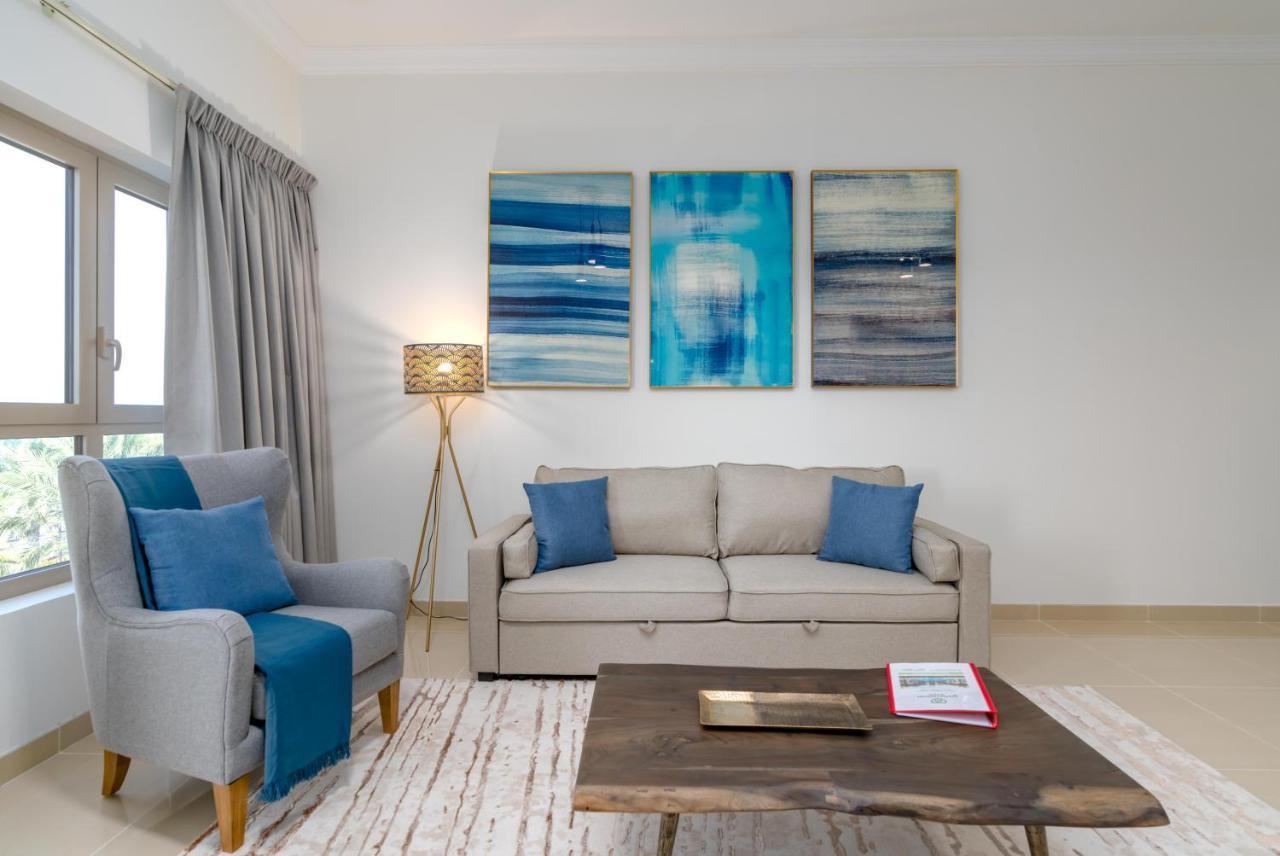 Globalstay At Palm Jumeirah Beachfront Paradise With Pool And Gym Apartamento *