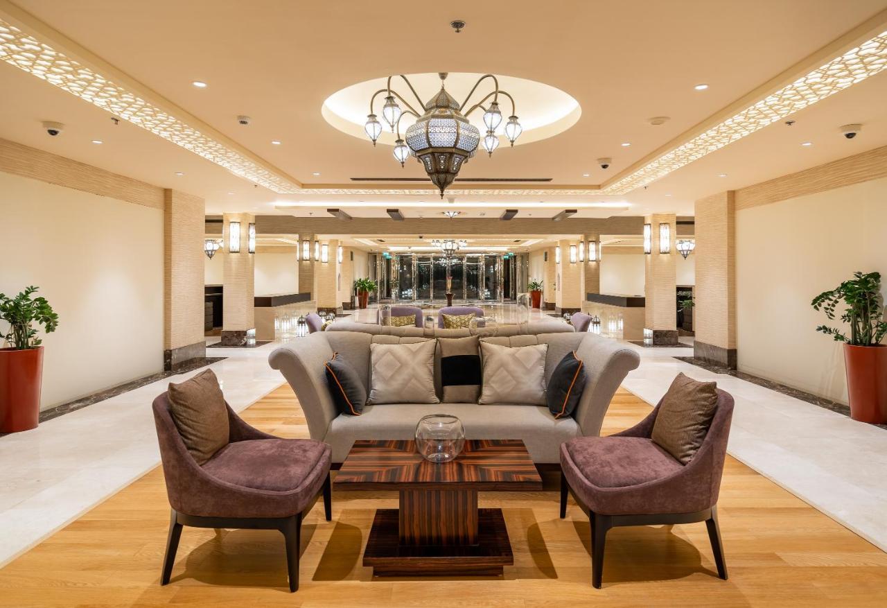 Globalstay At Palm Jumeirah Beachfront Paradise With Pool And Gym Apartamento *