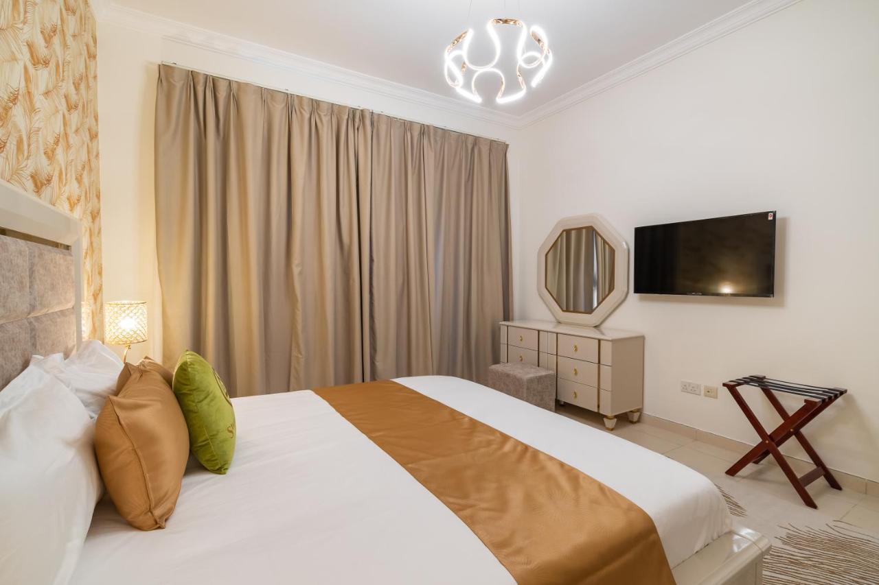 Apartamento Globalstay At Palm Jumeirah Beachfront Paradise With Pool And Gym *