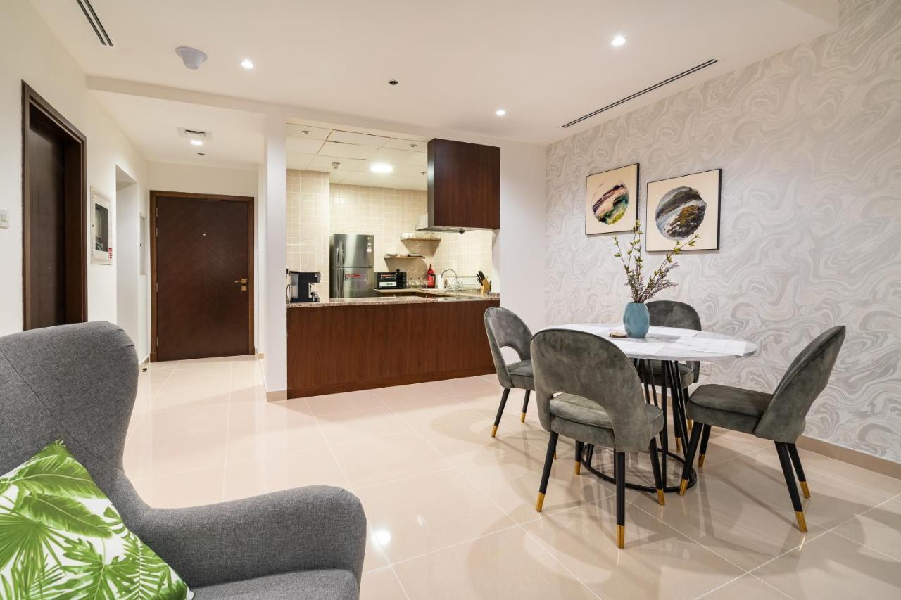 Globalstay At Palm Jumeirah Beachfront Paradise With Pool And Gym * Dubai