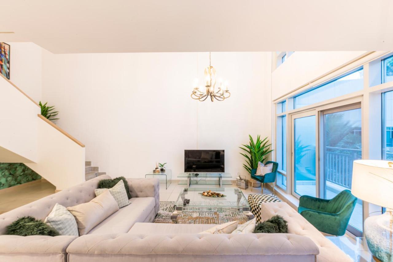Apartamento Bnbmehomes - The Lofts - Emaar *