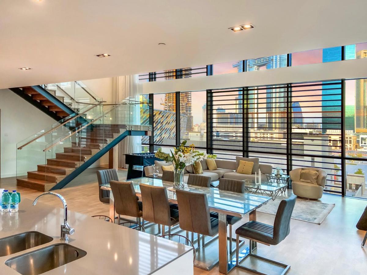 Fam Living Duplex - City Walk * Dubái