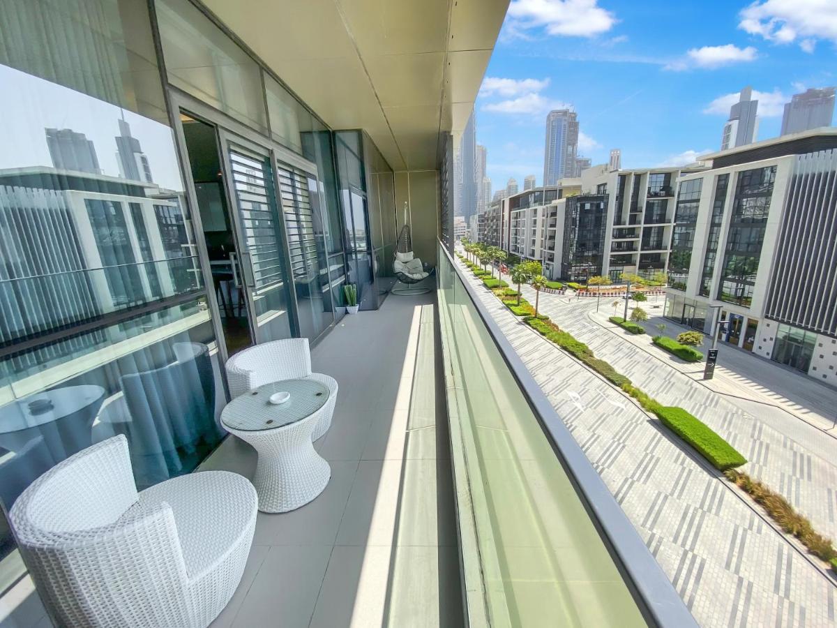 Fam Living Duplex - City Walk Apartamento Dubái