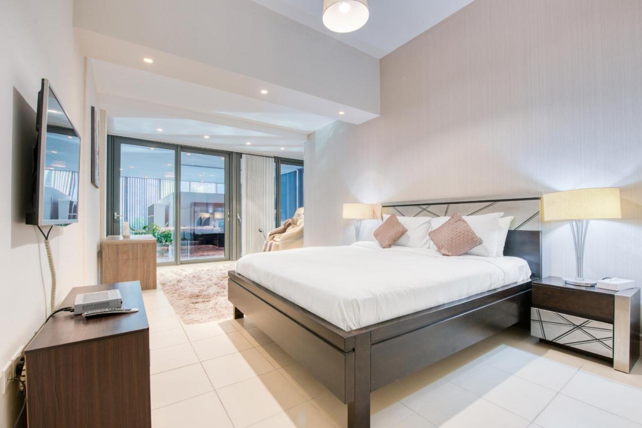Maison Privee - Big, Bright, Luxury Marina Views Next To Appartement *