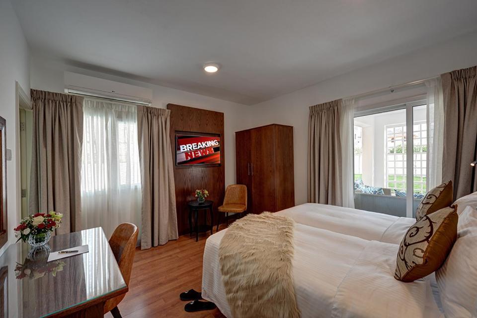 J5 Four Bedroom In Al Wasl *