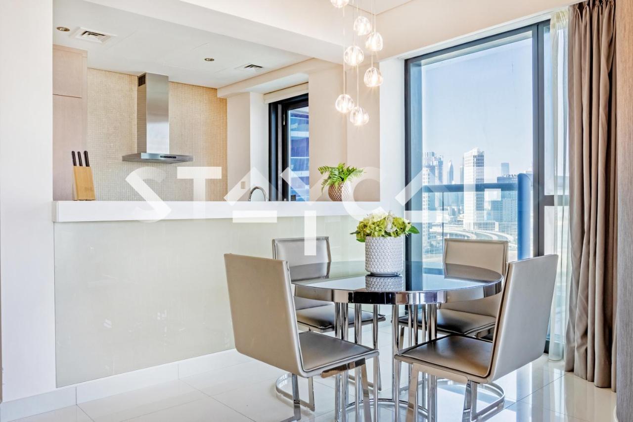 Lägenhet Staycae Paramount Towers Dubai