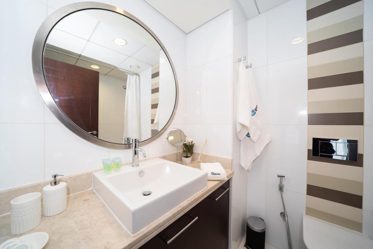 Apartamento Higuests - Dazzling Apt With Panoramic View Near Burj Khalifa Dubái