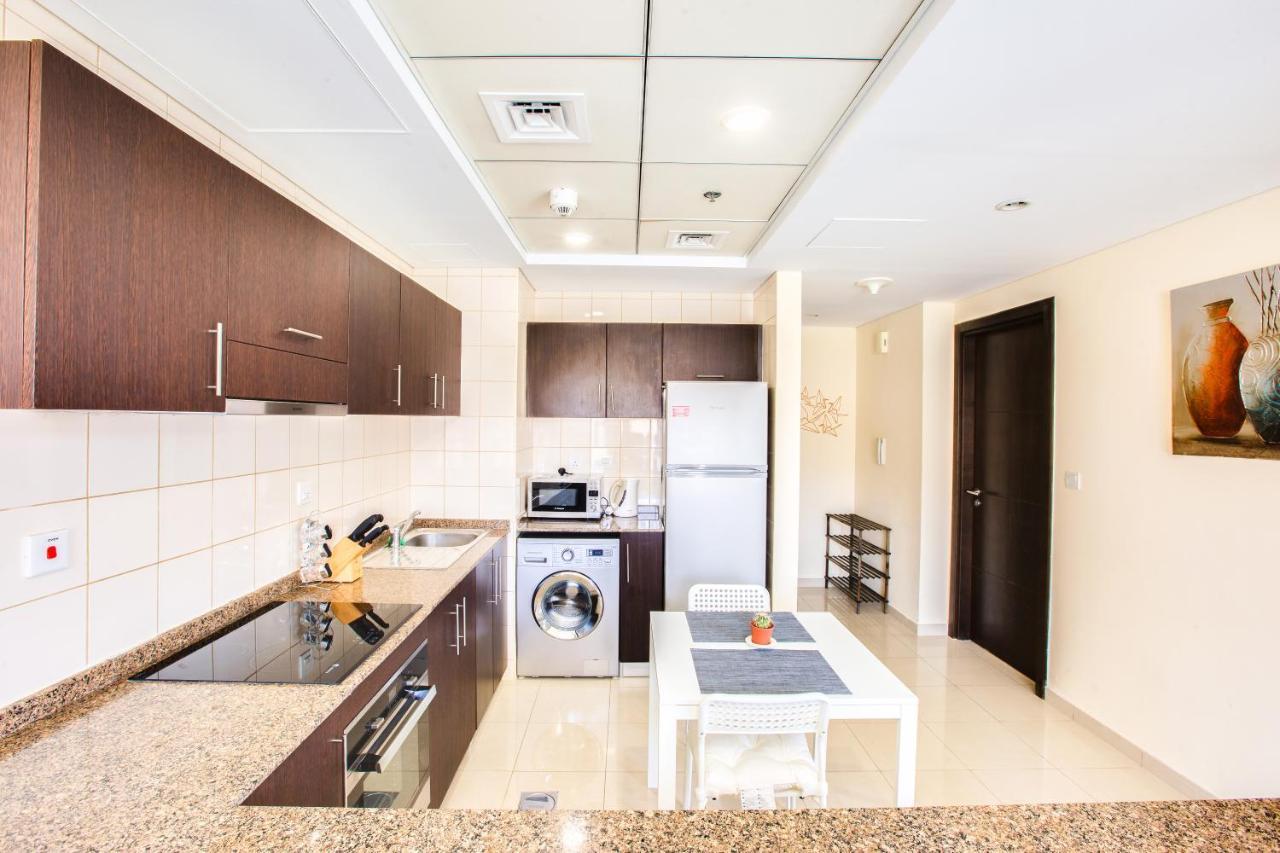Bay With Awesome Marina View Apartemen