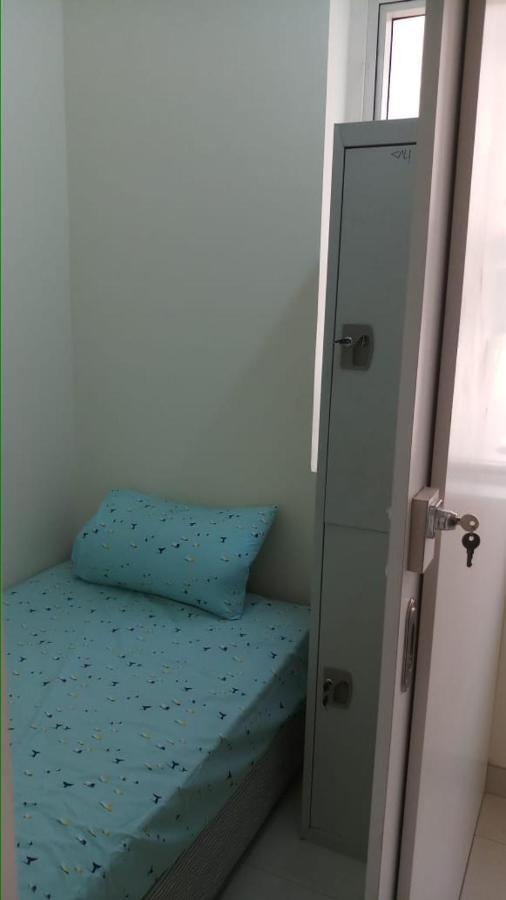 Hostel Deira Partition Dubai