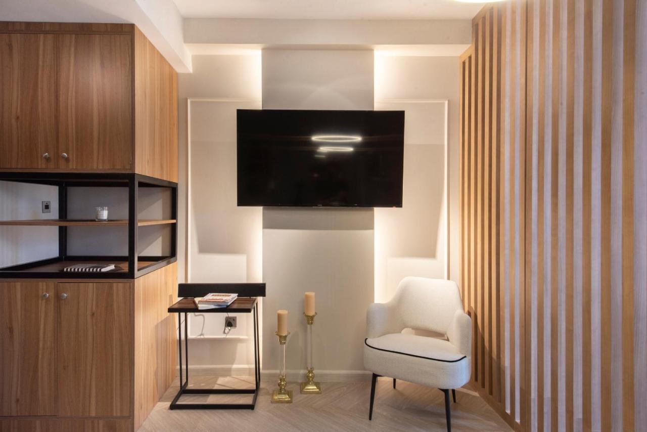 Apartemen Nasma Luxury - Boulevard Tower Dubai