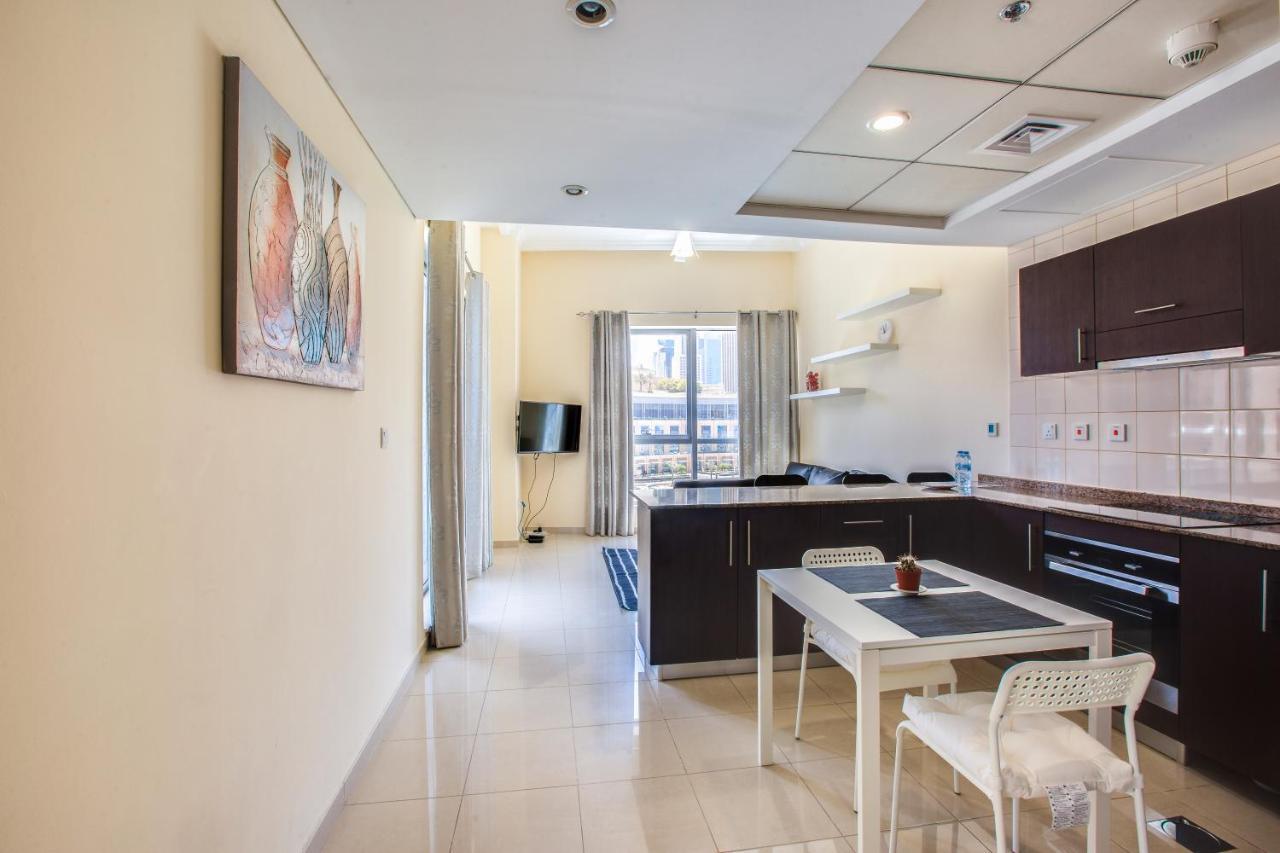 Apartemen Bay With Awesome Marina View *
