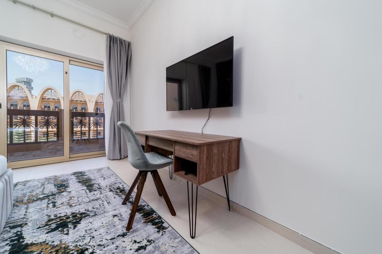 Globalstay At Palm Jumeirah Beachfront Paradise With Pool And Gym * Dubai