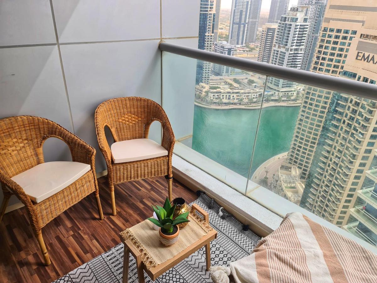 Séjour chez l'habitant Green Sky Holiday With Shared Kitchen And Lounge Dubaï