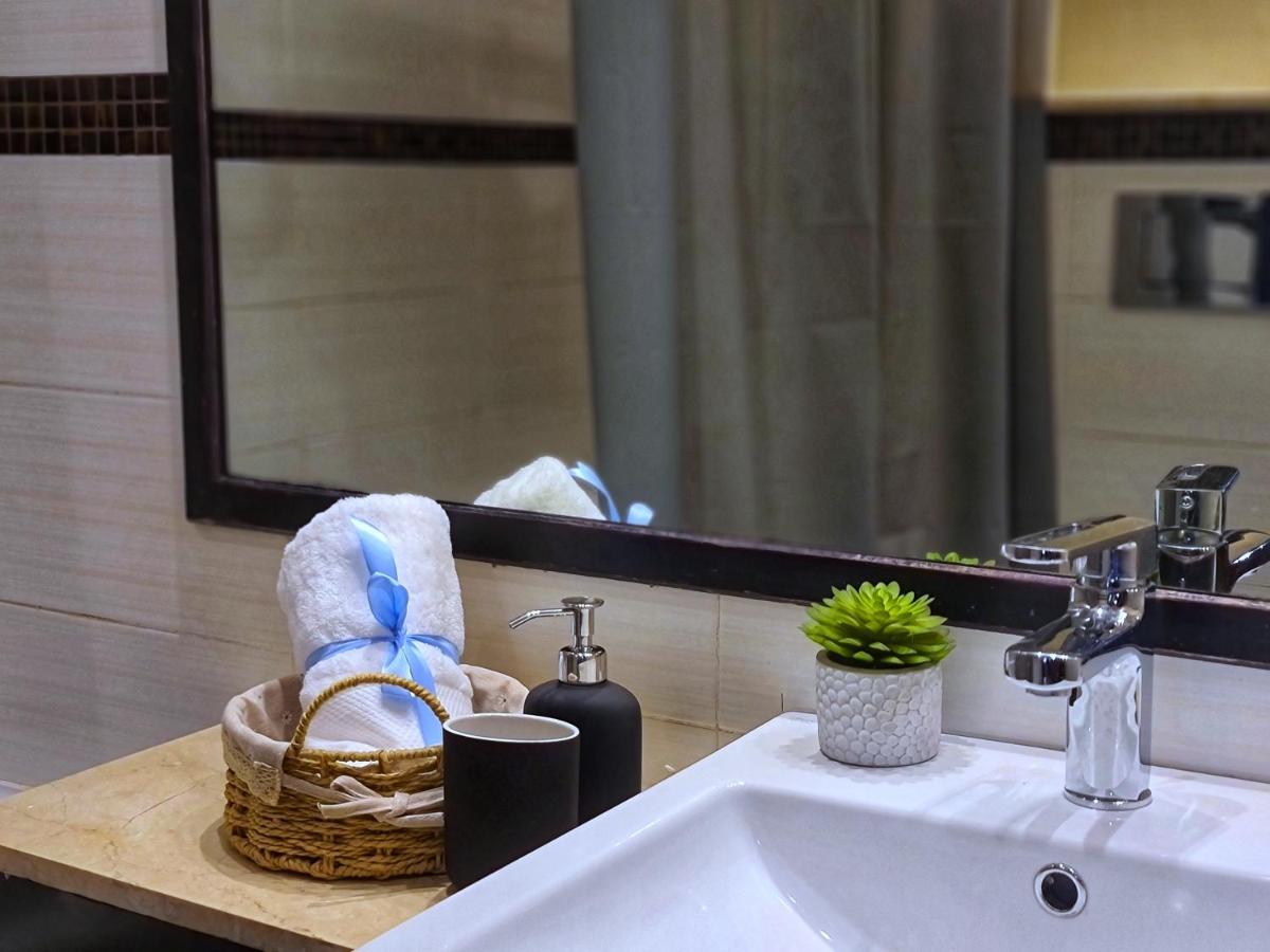 Séjour chez l'habitant Green Sky Holiday With Shared Kitchen And Lounge *