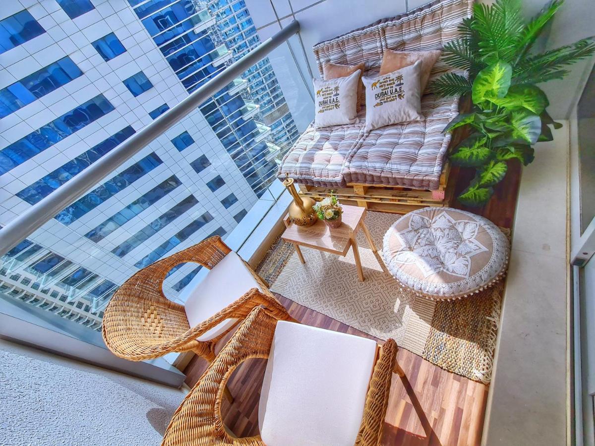 Green Sky Holiday With Shared Kitchen And Lounge *