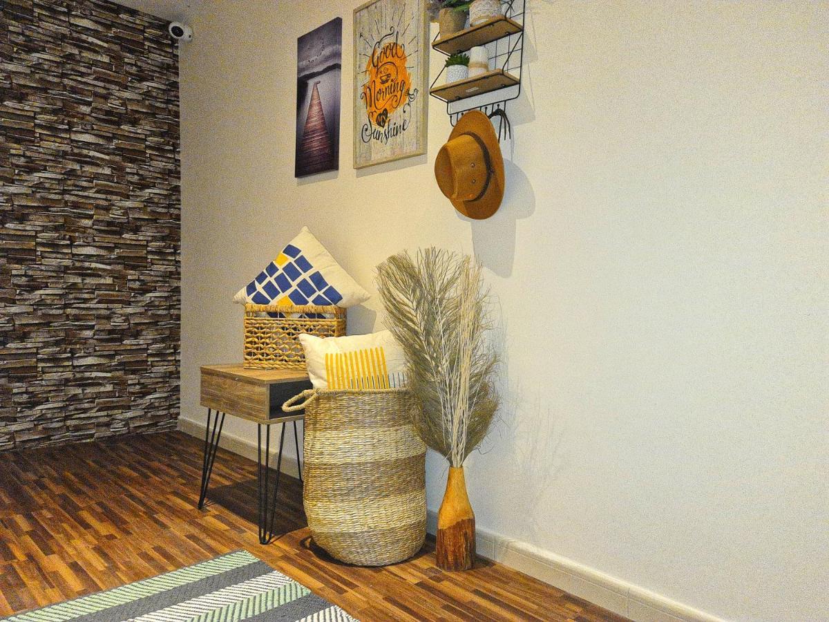 Green Sky Holiday With Shared Kitchen And Lounge * Dubaï