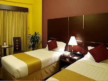 Champs Elysees Hotel
