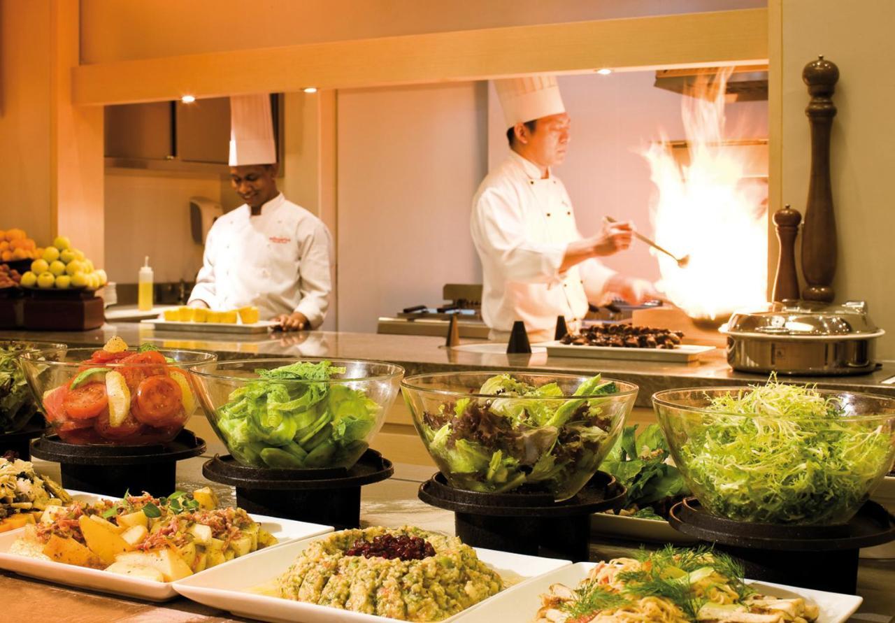 Mövenpick Hotel&apartments 5* Dubai