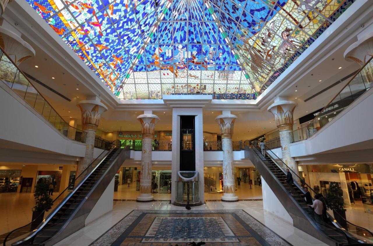 Mövenpick Hotel&apartments Hotel 5*