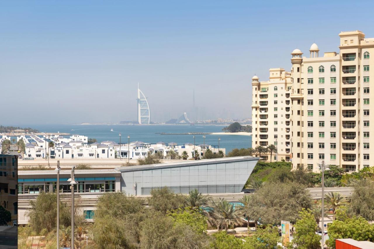 Adagio Premium The Palm Apartahotel