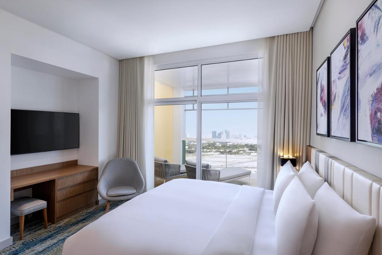 By Marriott Al Jaddaf Hotel Dubái