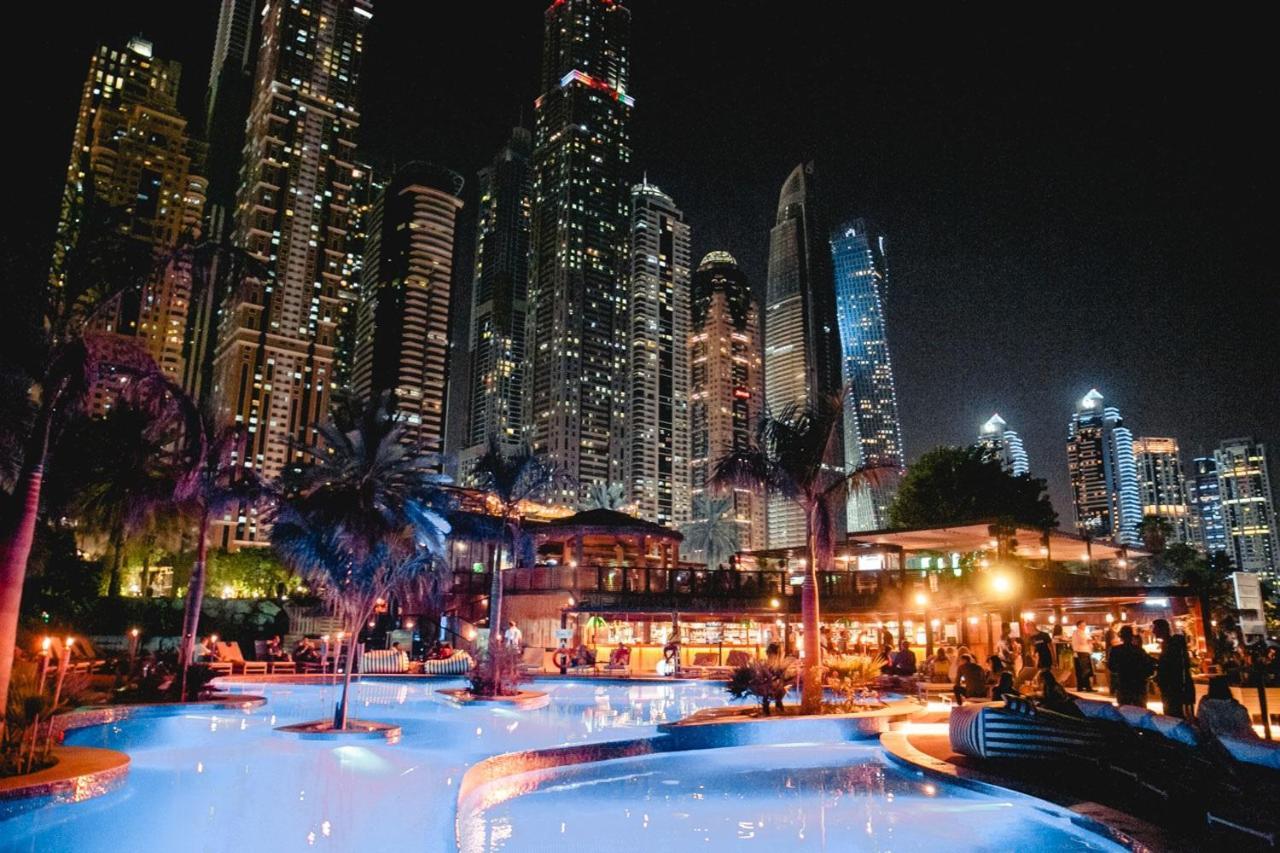 Green Sky Holiday With Shared Kitchen And Lounge * Dubaï