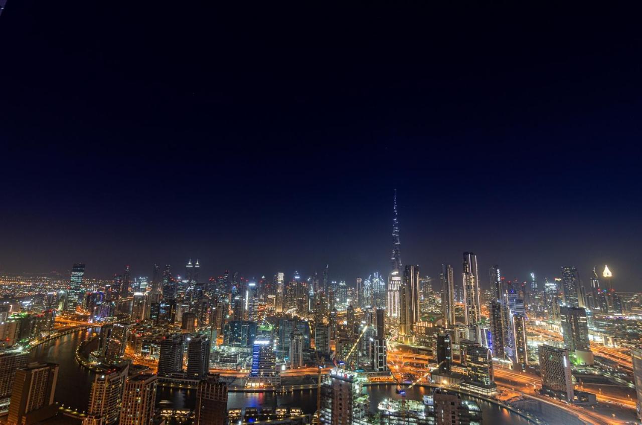 Royal Club By Rvhr, Paramount Tower B, Business Bay Apartment Dubai