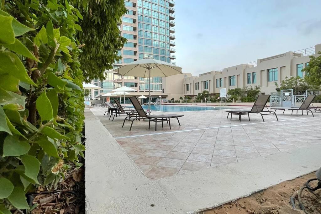 Cozy 2 Bedroom Apt Golf Tower Greens, Stunning Golf Views Apartamento *