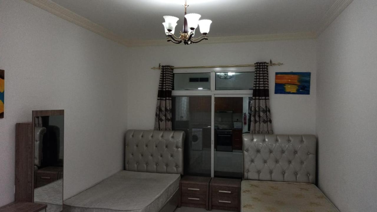 Budget In Apartament