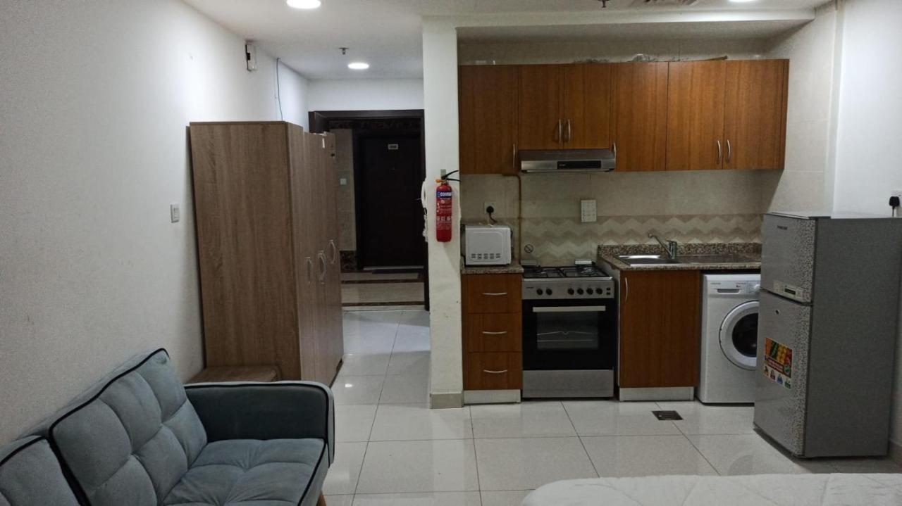 Budget In Apartament