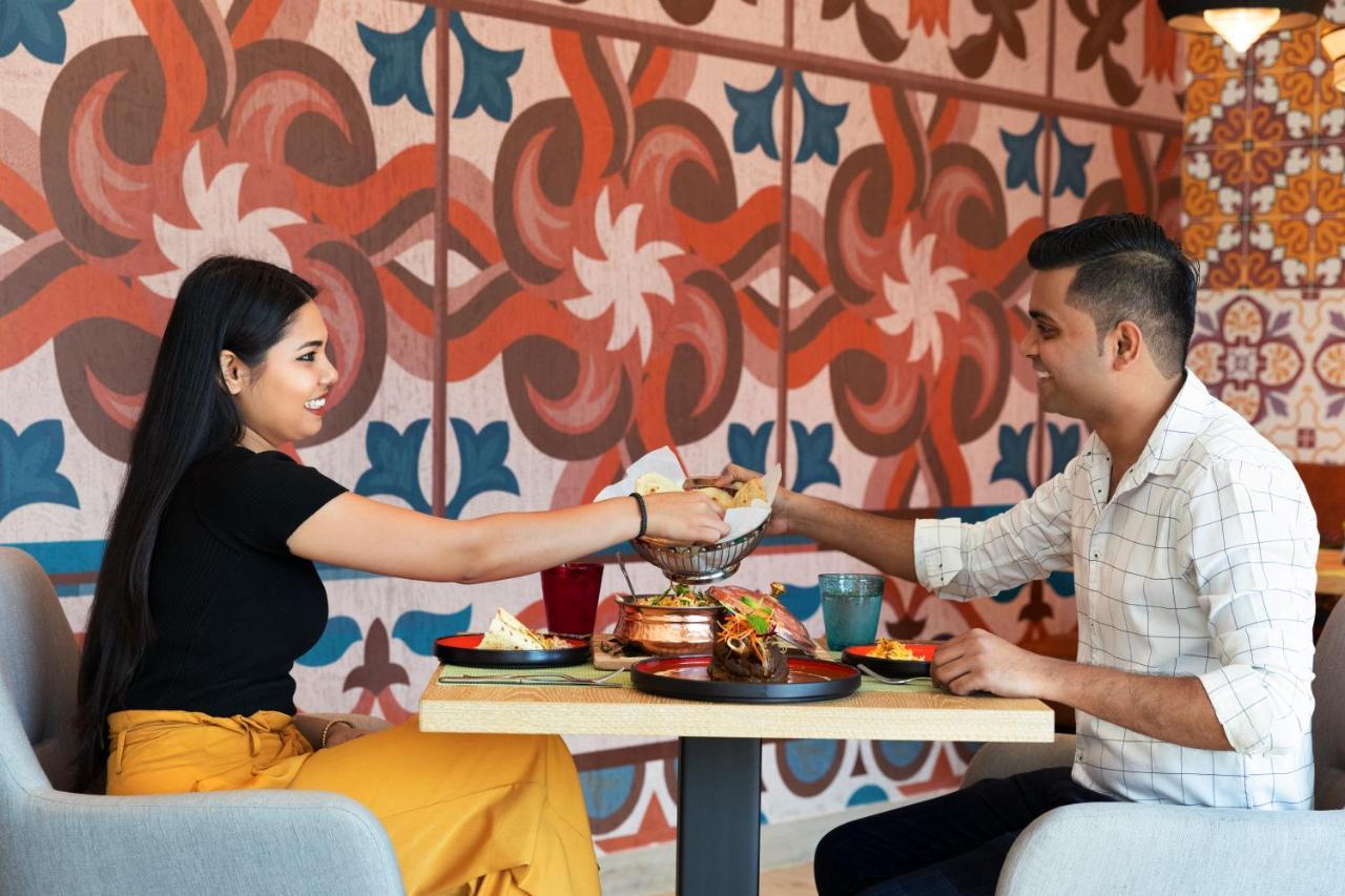 Apartahotel Adagio Deira Dubái
